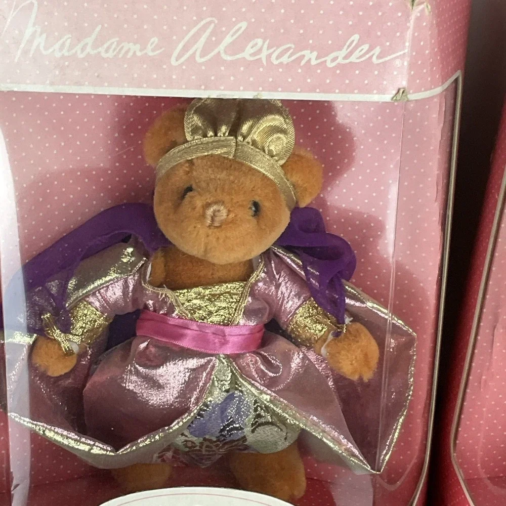 Madame Alexander Aladdin And Aladdin's Princess Teddy Bears